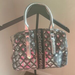 New Stylish Silver Sequin Women's Bag, Very Pretty in Person.